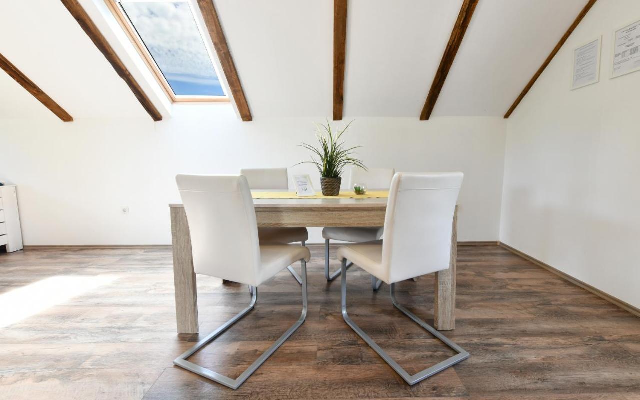 Apartman Doris Rakovica Esterno foto