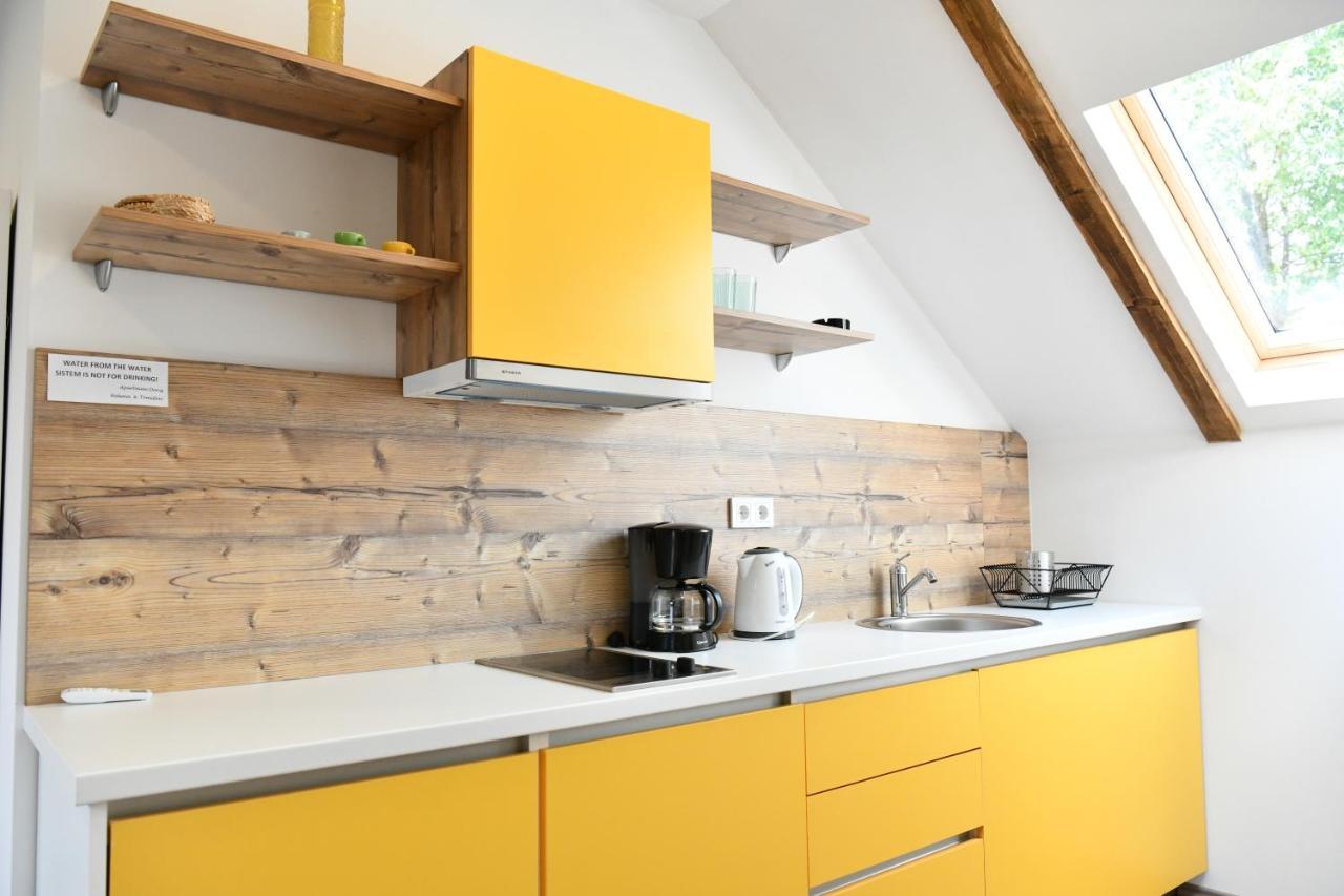 Apartman Doris Rakovica Esterno foto